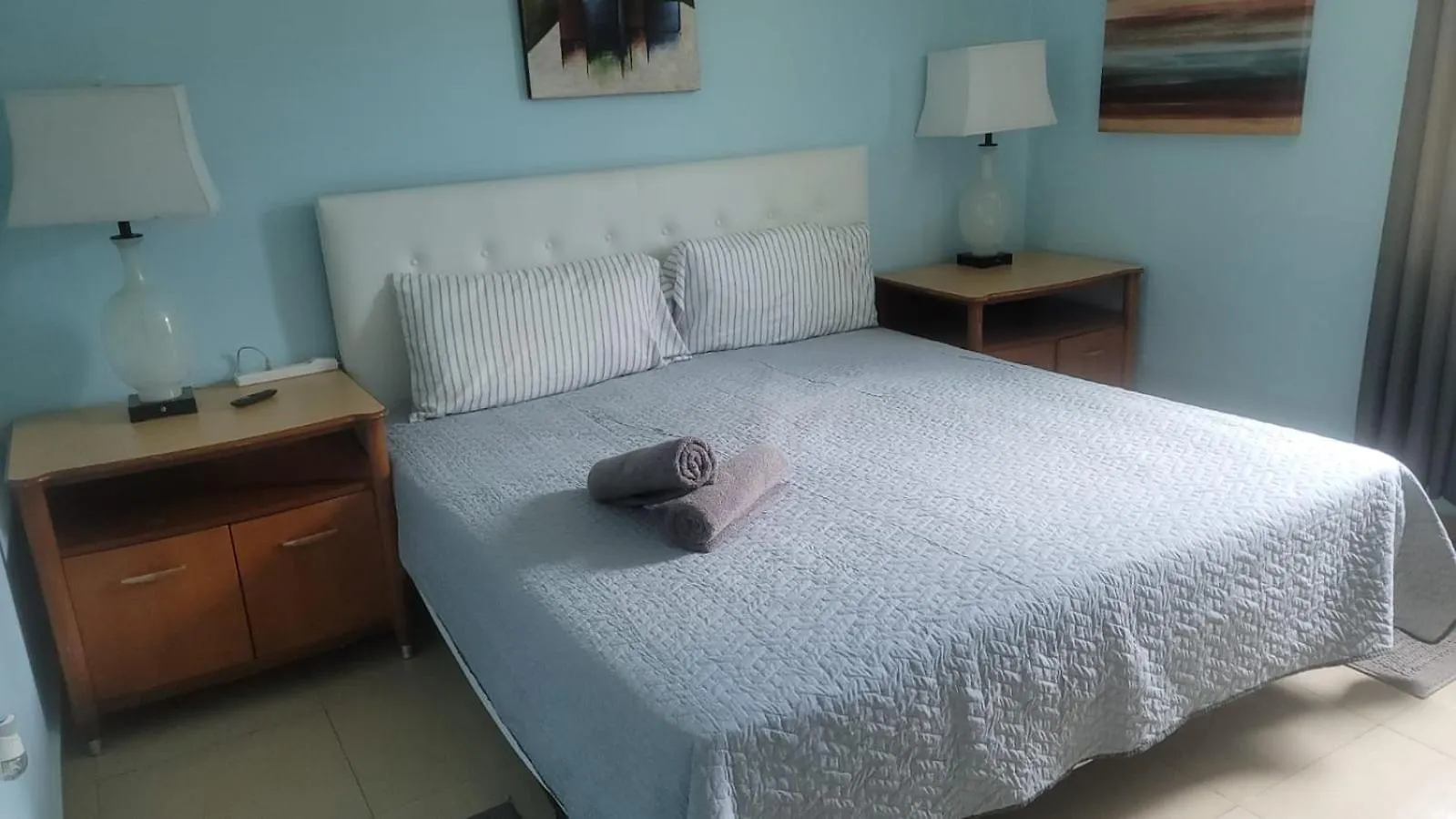 Chic Family-Friendly Home Sleeps Up To 12 People, Right Unit Catano Πουέρτο Ρίκο